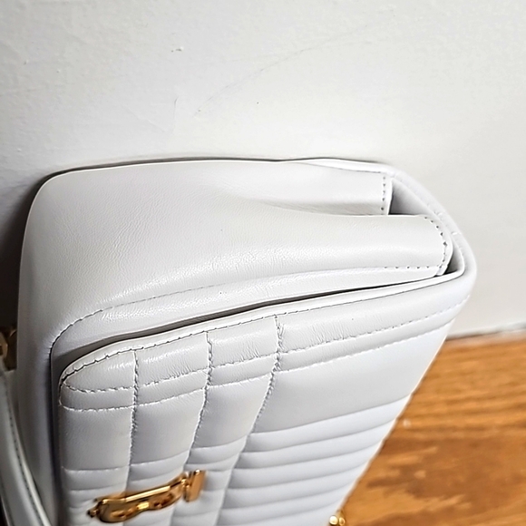 BURBERRY TB SMALL LOLA QUILTED SHOULDER / CROSSBODY BAG WITH INNER DEFECTS. - Picture 5 of 16